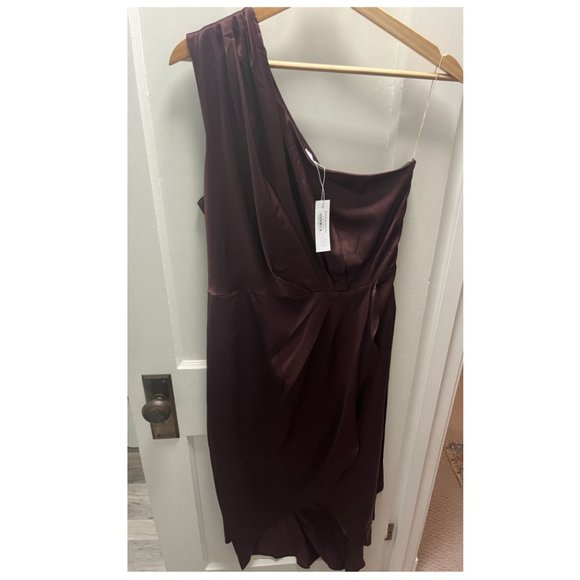Baltic Born Celia One Shoulder Midi Dress in Clove NWT - Picture 4 of 7